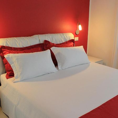 Rooms Il Punto Peschiera del Garda Luaran gambar