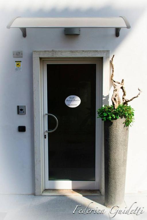 Rooms Il Punto Peschiera del Garda Luaran gambar